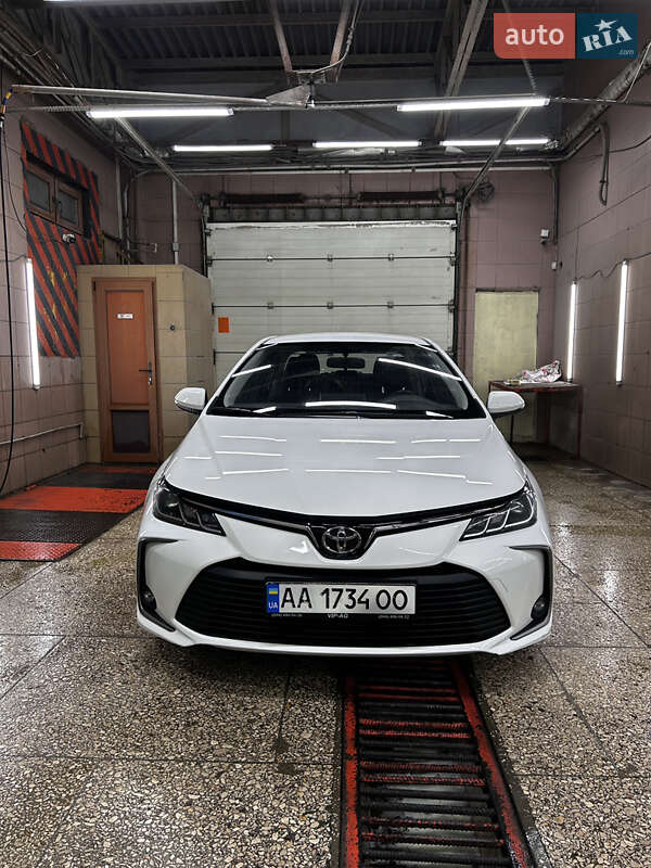 2019 toyota corolla