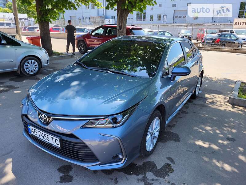 2021 toyota corolla