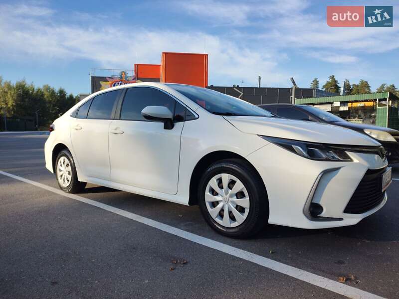 2021 toyota corolla
