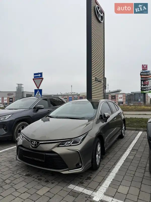 2022 toyota corolla