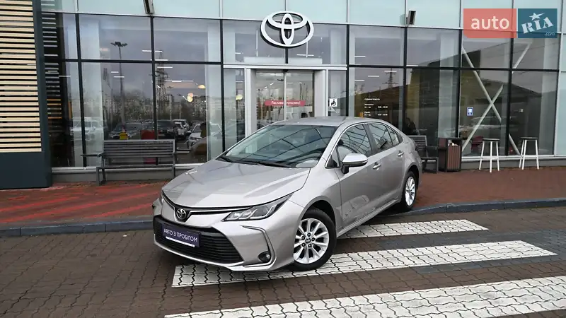 2021 toyota corolla