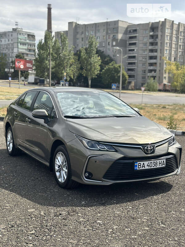2022 toyota corolla