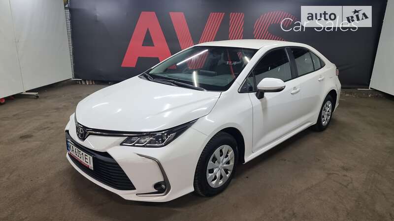 2021 toyota corolla