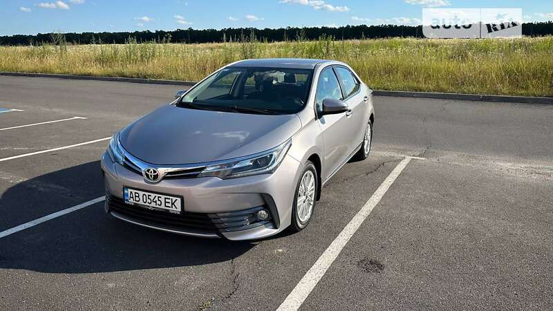 2017 toyota corolla