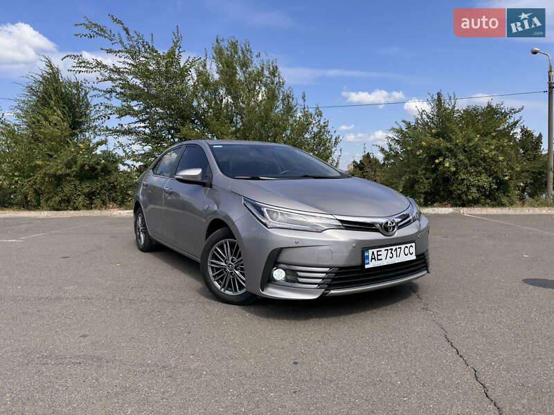 2018 toyota corolla