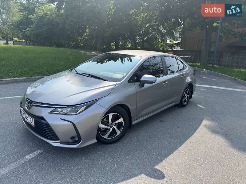 2020 toyota corolla