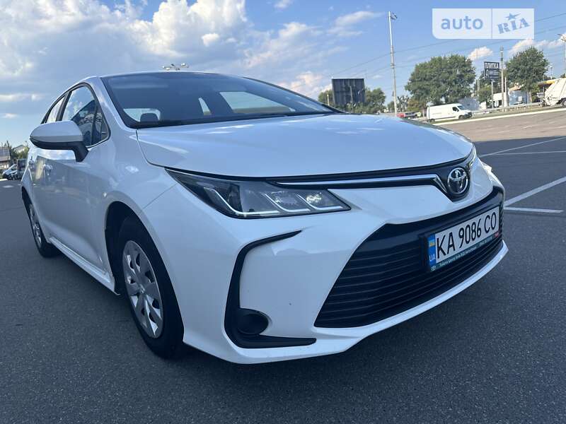 2020 toyota corolla