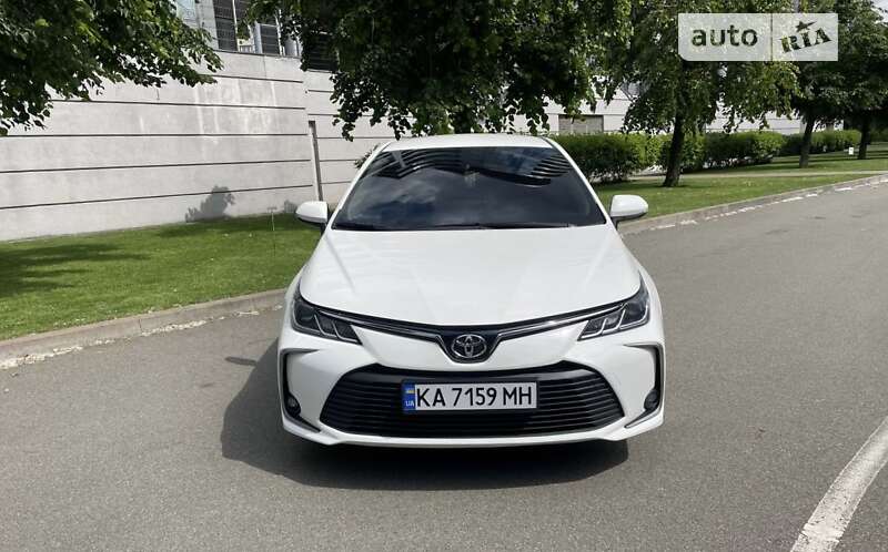 2021 toyota corolla