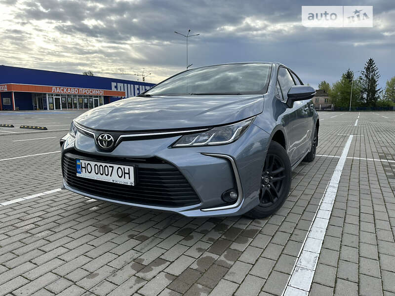 2022 toyota corolla