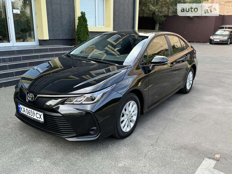 2021 toyota corolla