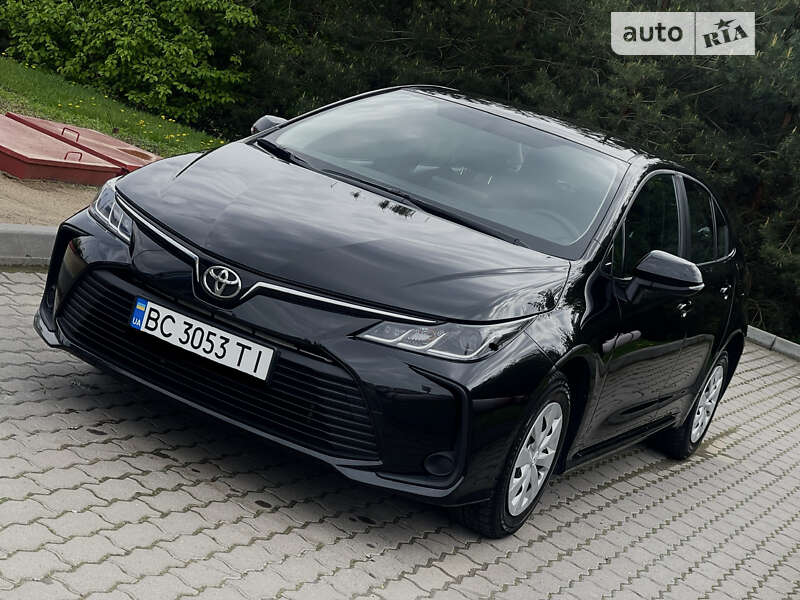 2021 toyota corolla