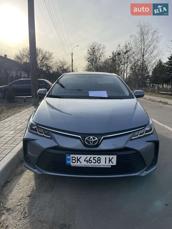 2019 toyota corolla