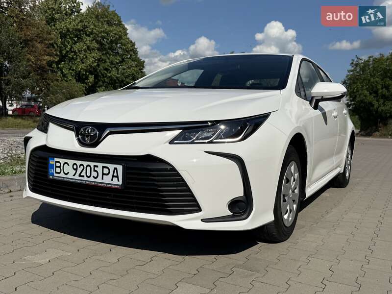 2022 toyota corolla
