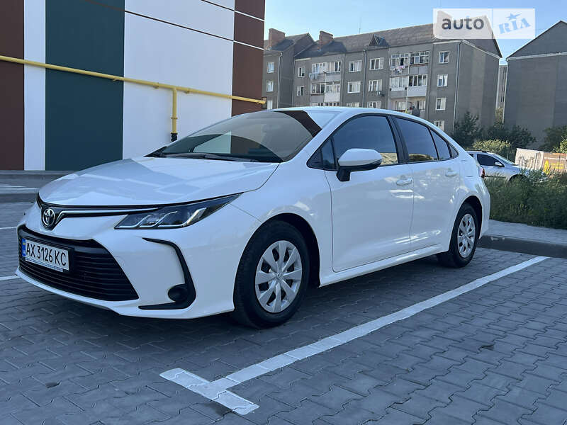 2020 toyota corolla