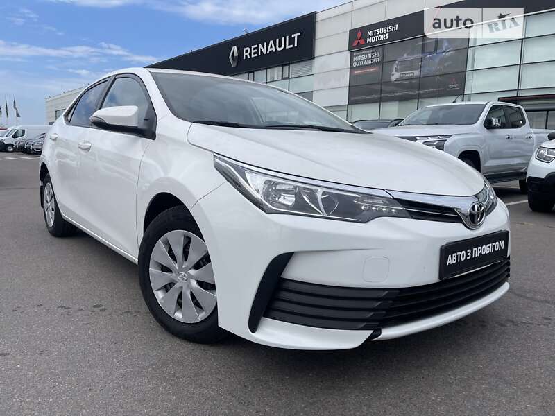2018 toyota corolla