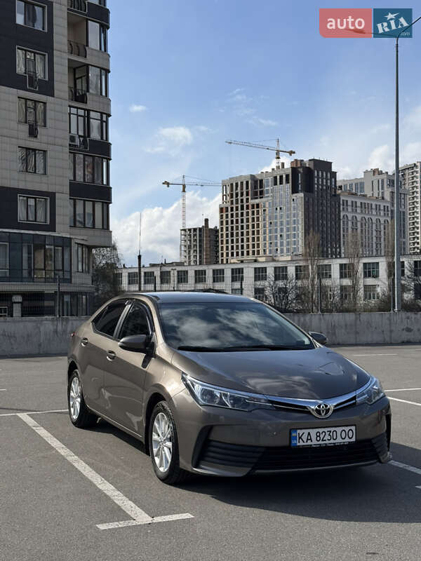2018 toyota corolla