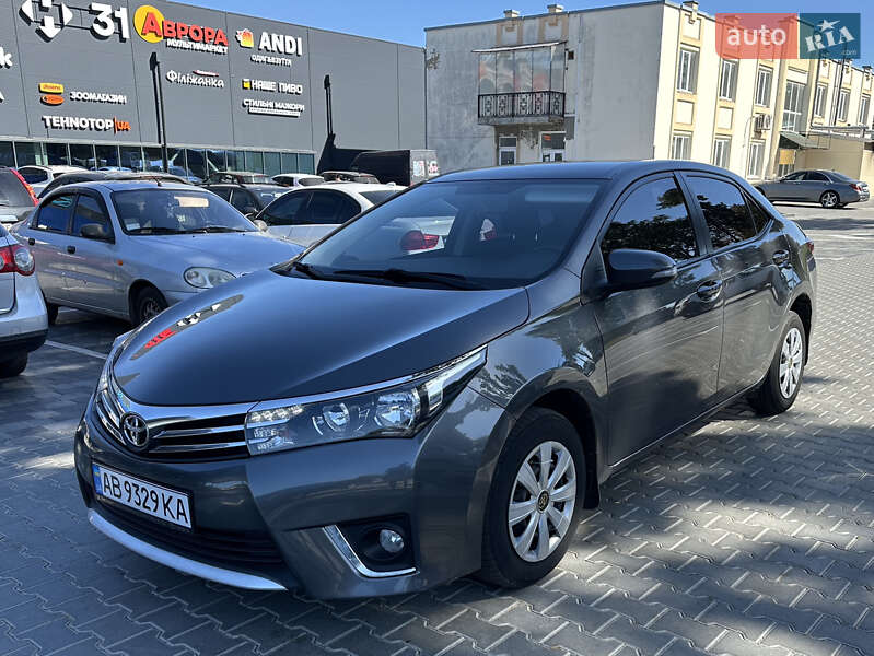 2013 toyota corolla