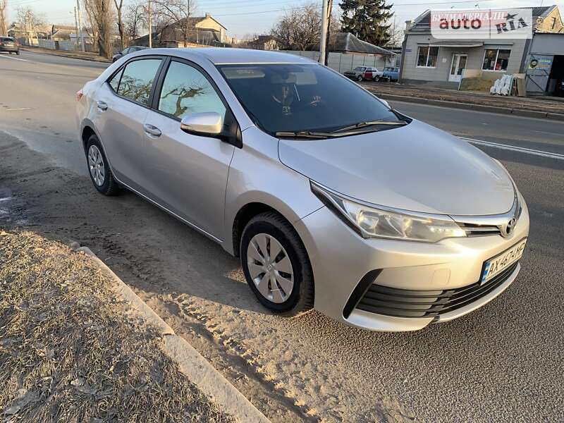 2016 toyota corolla