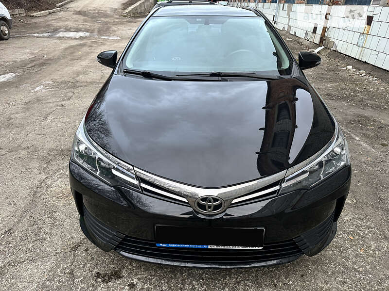 2017 toyota corolla