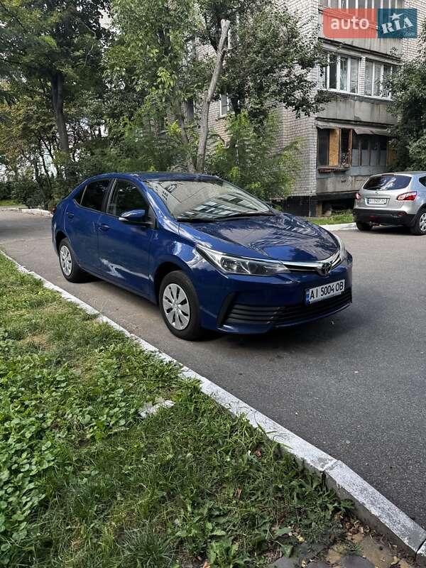 2017 toyota corolla