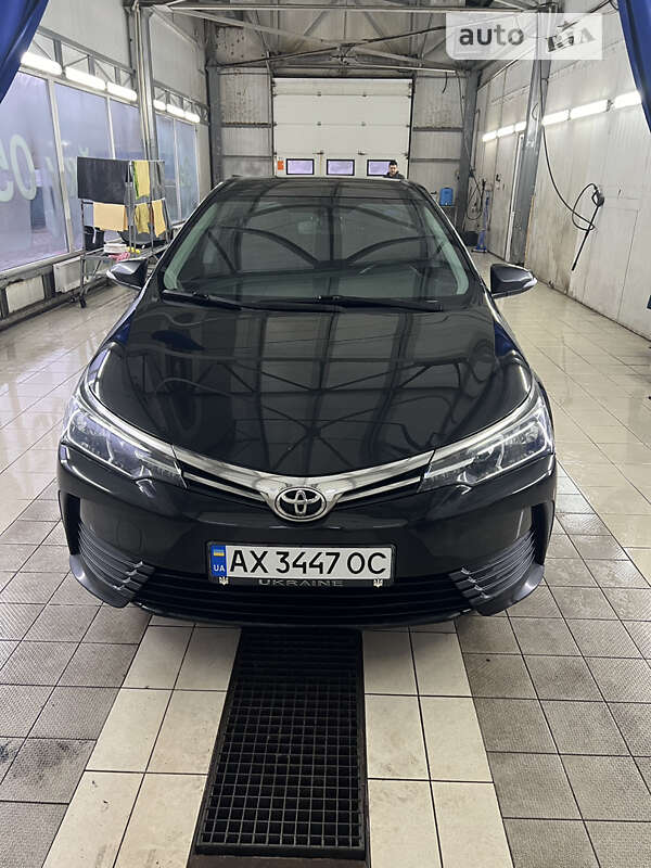 2017 toyota corolla