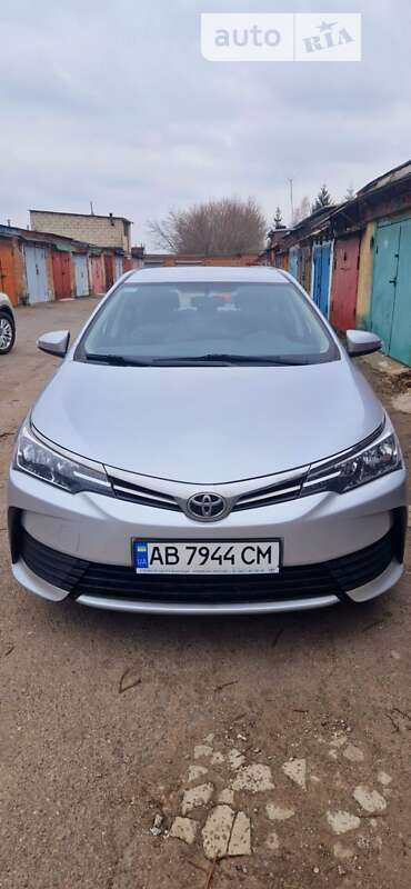 2017 toyota corolla