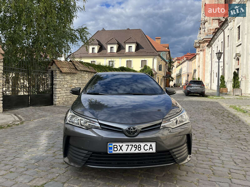 2017 toyota corolla