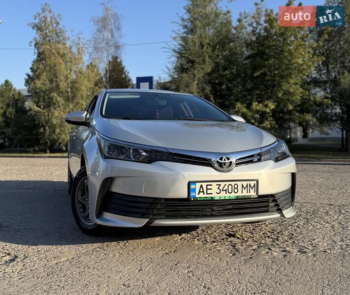 2017 toyota corolla