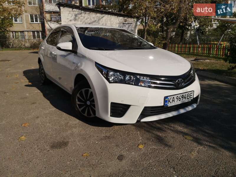 2016 toyota corolla