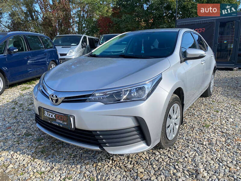 2016 toyota corolla