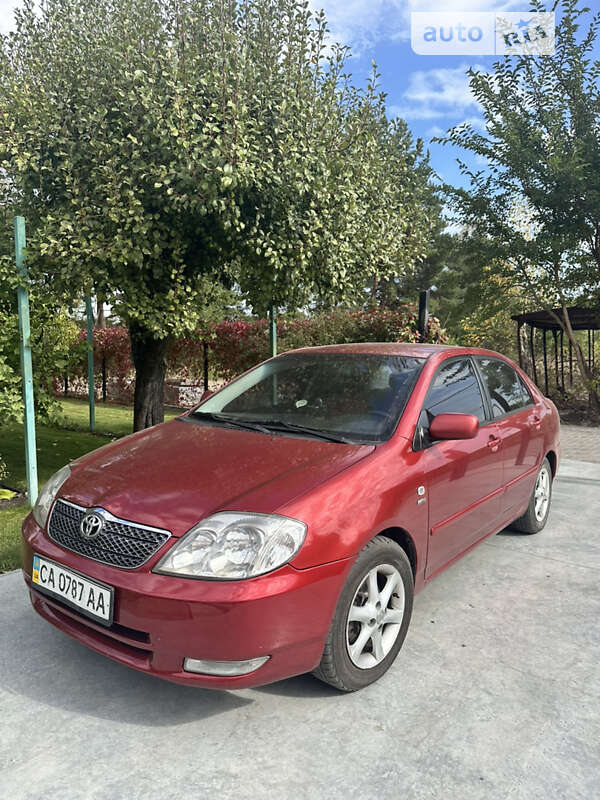 2004 toyota corolla