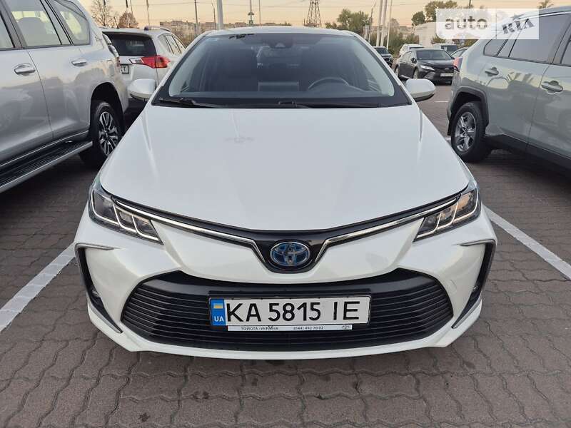 2021 toyota corolla