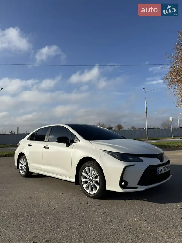 2020 toyota corolla