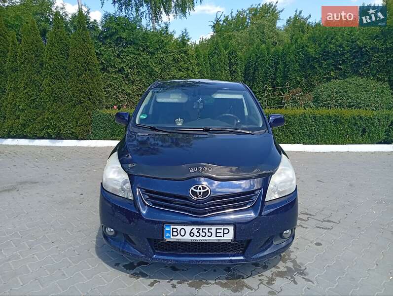 2009 toyota verso