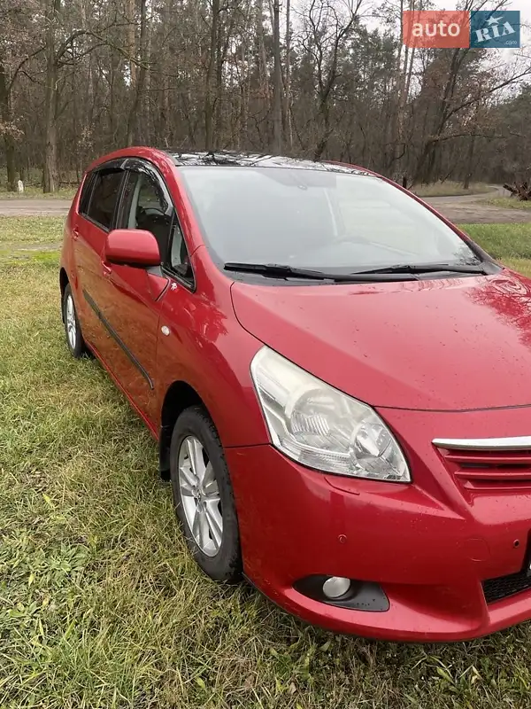 2012 toyota verso