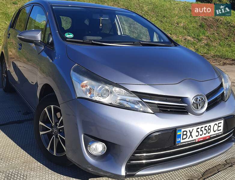 2013 toyota verso
