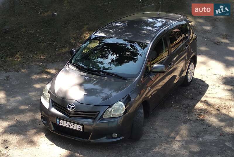 2009 toyota verso
