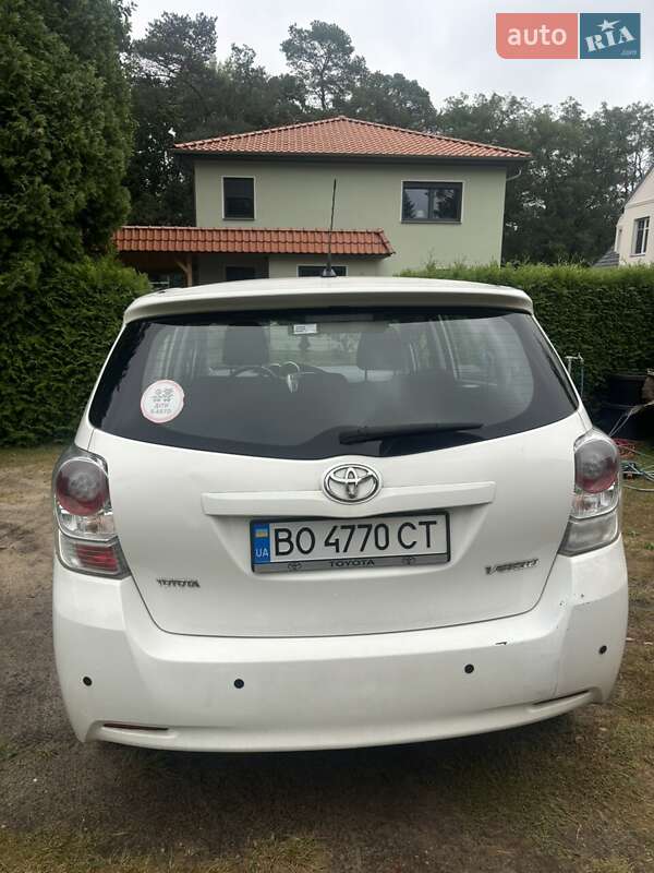 2012 toyota verso