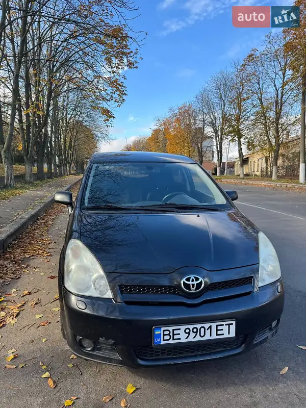 2006 toyota corolla verso