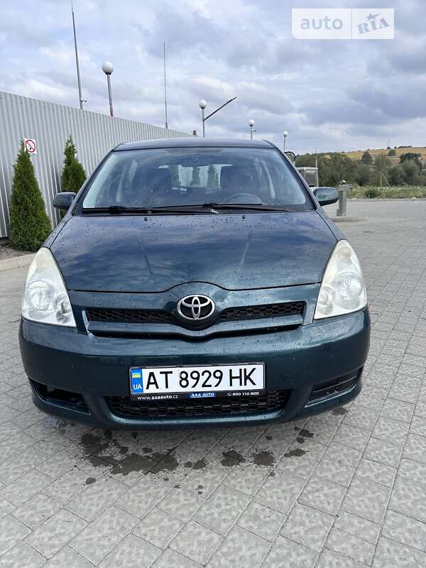 2007 toyota corolla verso