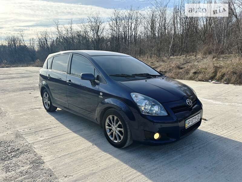 2008 toyota corolla verso