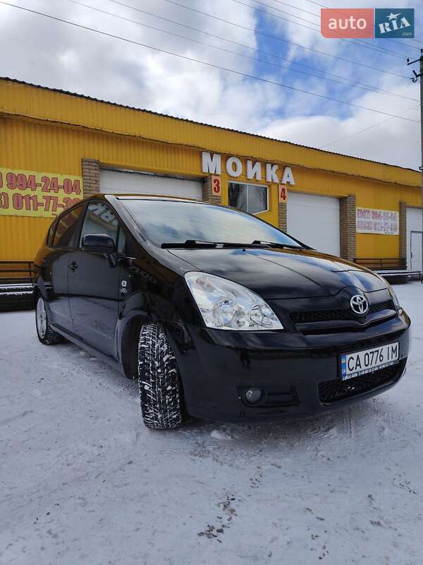 2006 toyota corolla verso