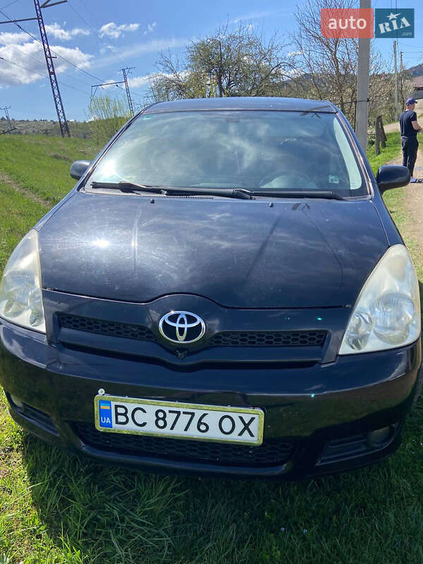 2006 toyota corolla verso