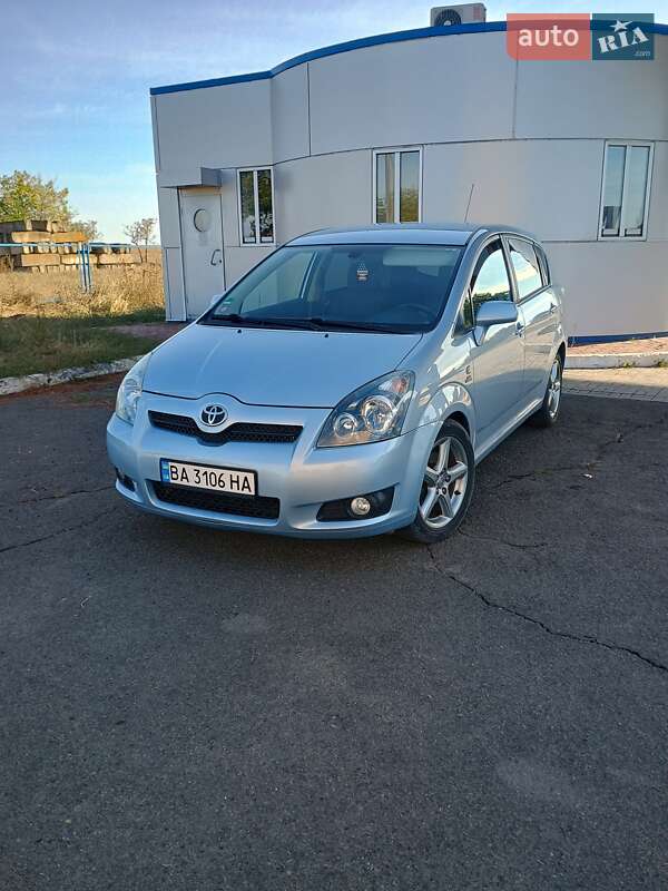 2007 toyota corolla-verso