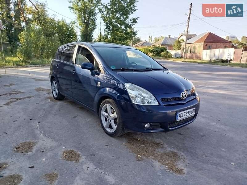 2006 toyota corolla verso