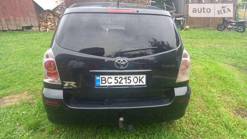 2006 toyota corolla verso