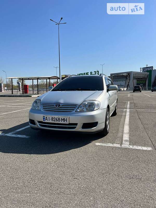 2005 toyota corolla
