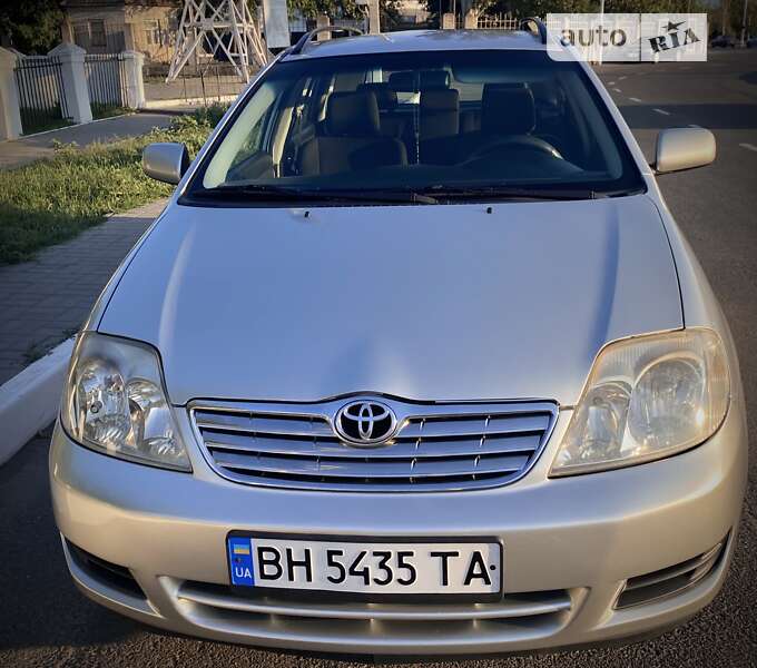2005 toyota corolla