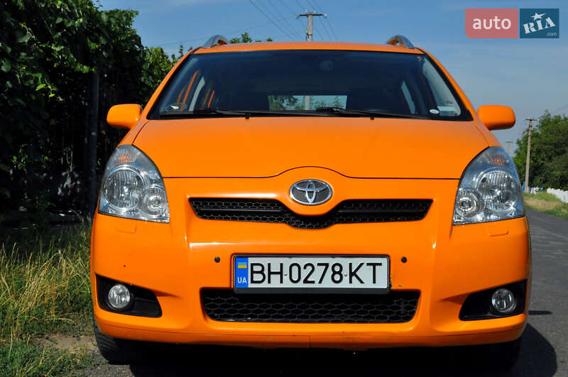 2007 toyota corolla verso
