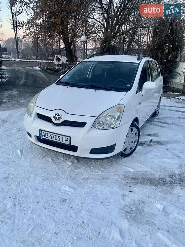 2007 toyota corolla verso